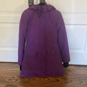 Canada Goose Trillium Down Parka Coat w/ Natural Coyote Fur Trim